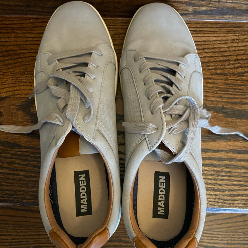 Men's Casual Gray Sneakers